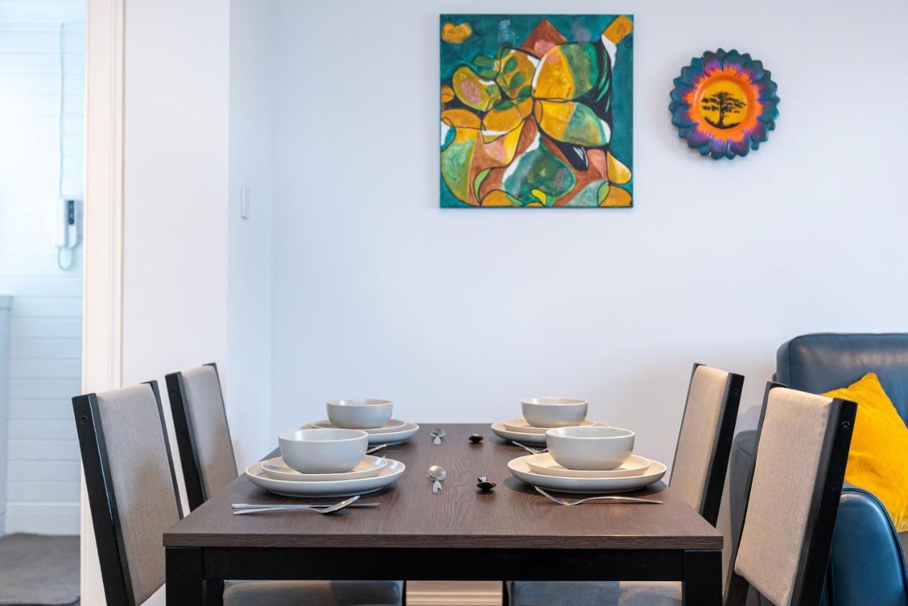 Lovely 3-Bedroom Flat With Free Parking Алланский Бридж Экстерьер фото