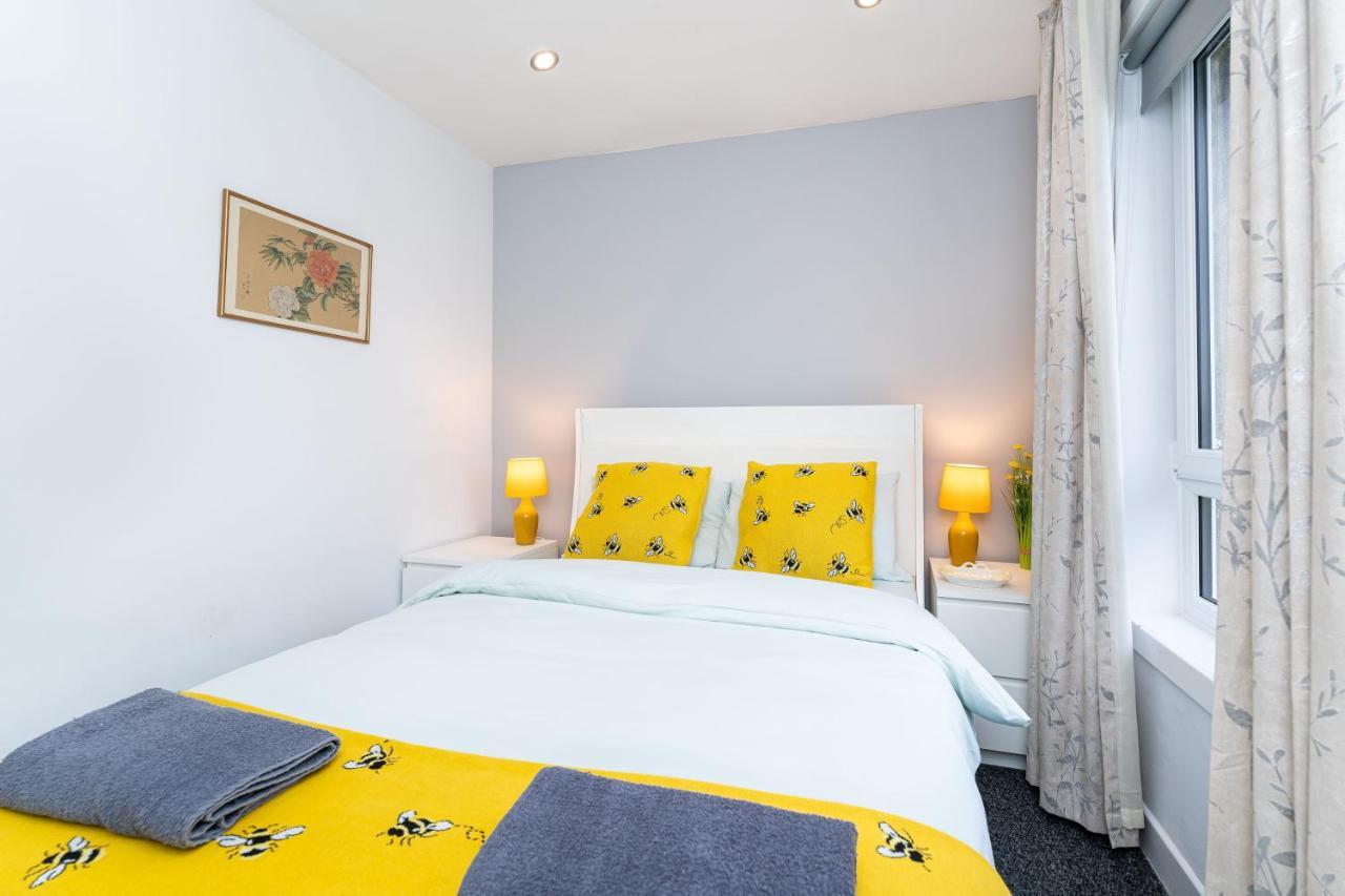 Lovely 3-Bedroom Flat With Free Parking Алланский Бридж Экстерьер фото