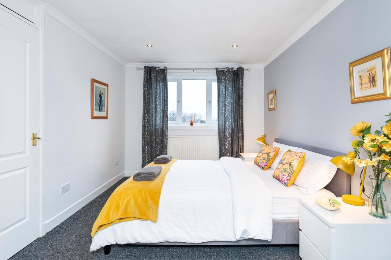 Lovely 3-Bedroom Flat With Free Parking Алланский Бридж Экстерьер фото