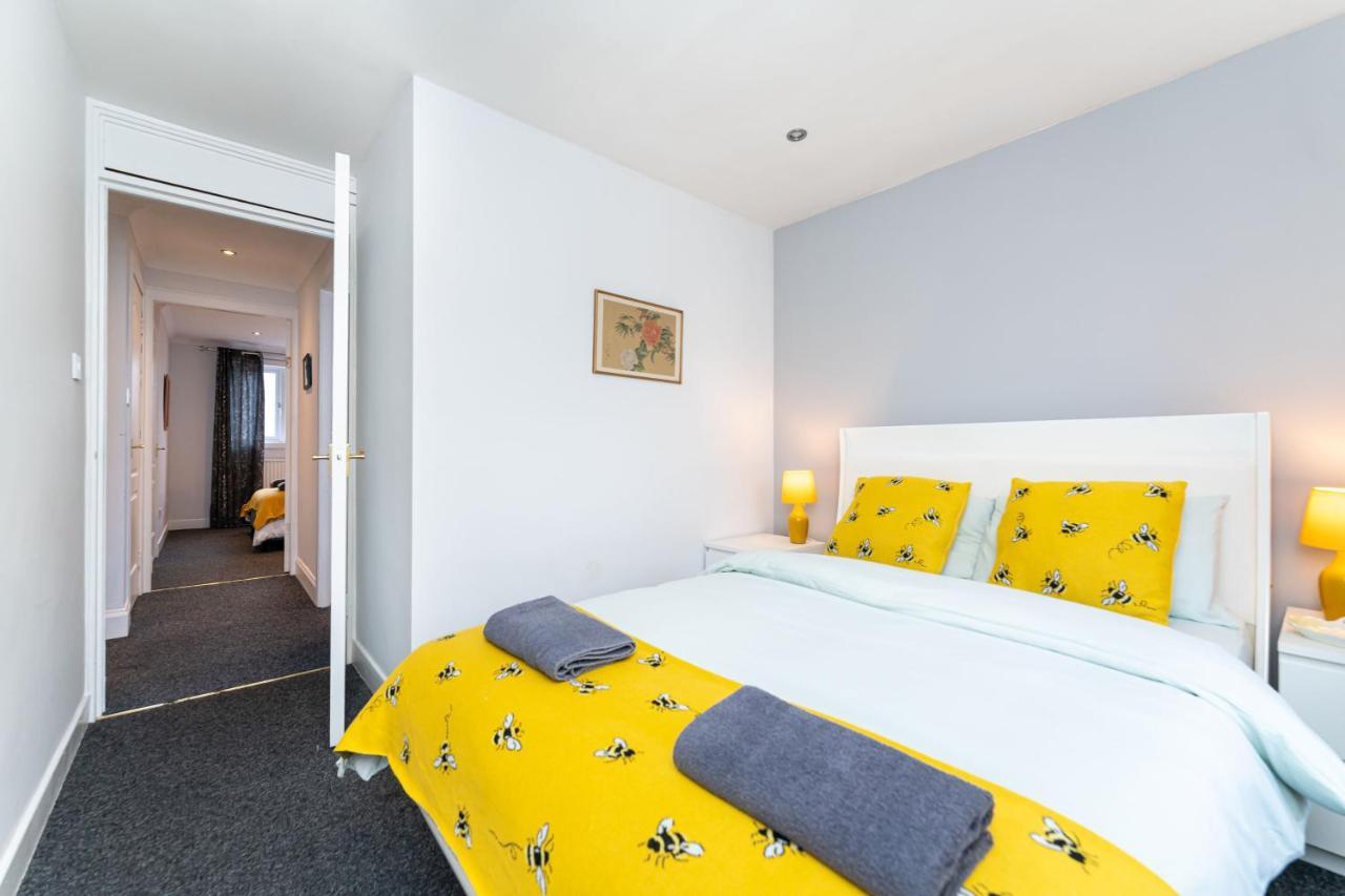 Lovely 3-Bedroom Flat With Free Parking Алланский Бридж Экстерьер фото